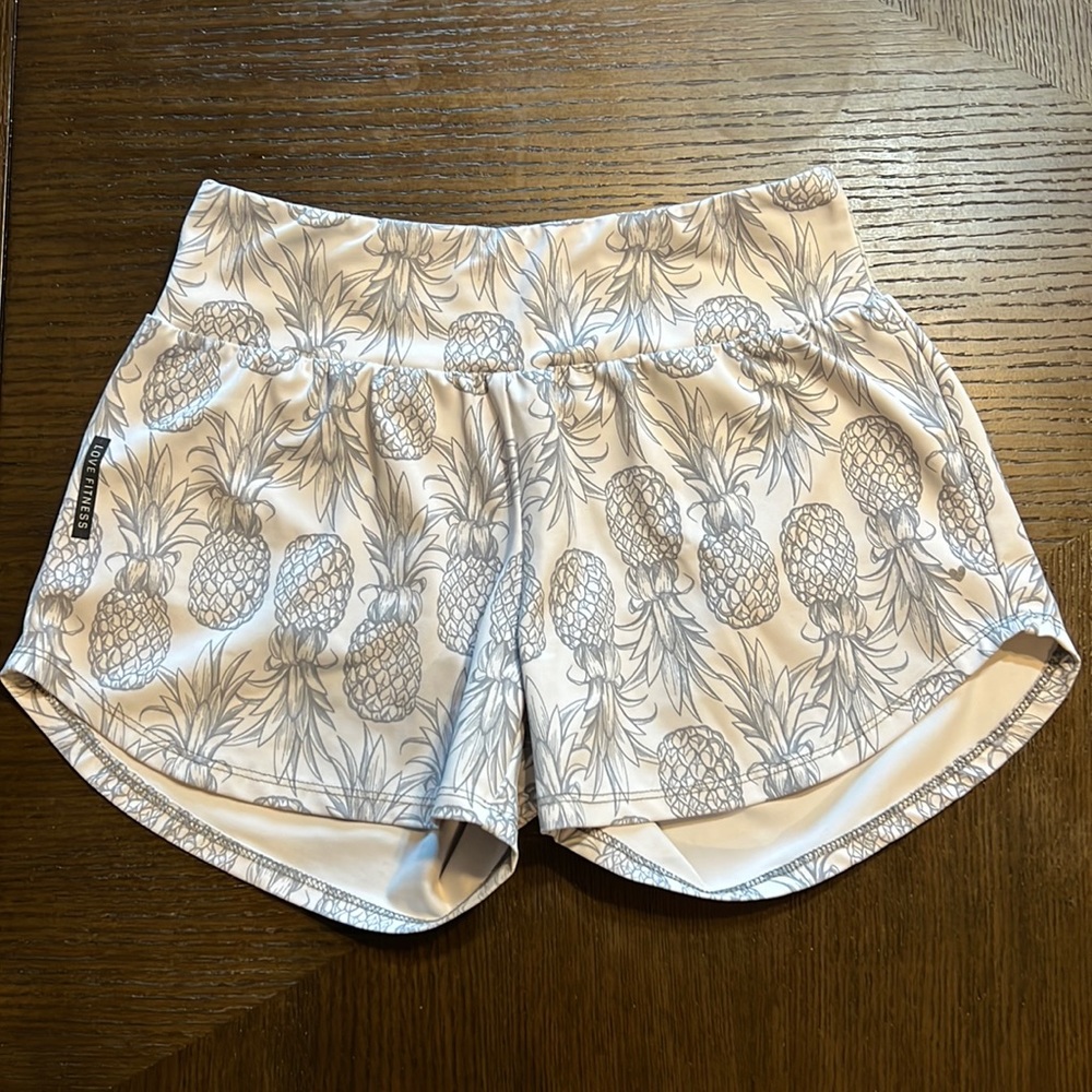 Love Fitness White Pineapple Runners
